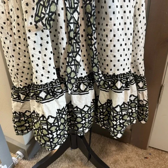 Knox Rose Black White V-Neck Embroidered Long Sleeve Tie Detail Dress‎ Milkmaid - Picture 4 of 10